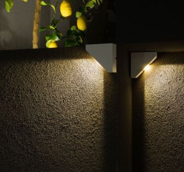 Myia Wall Light
